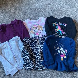 3T sweatshirts and zipups